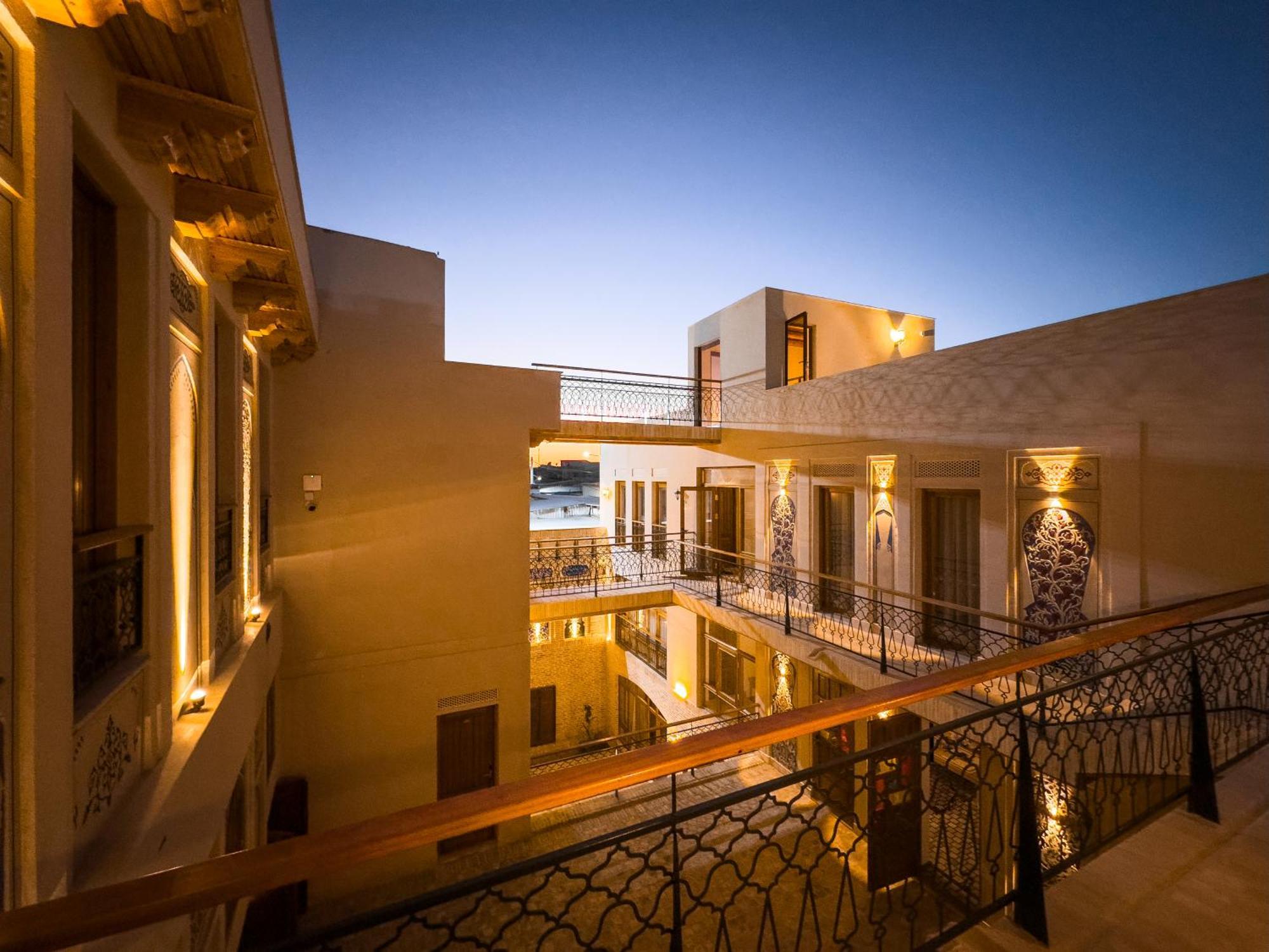 Duston Boutique XIX Century Rooms Buchara Exterior foto