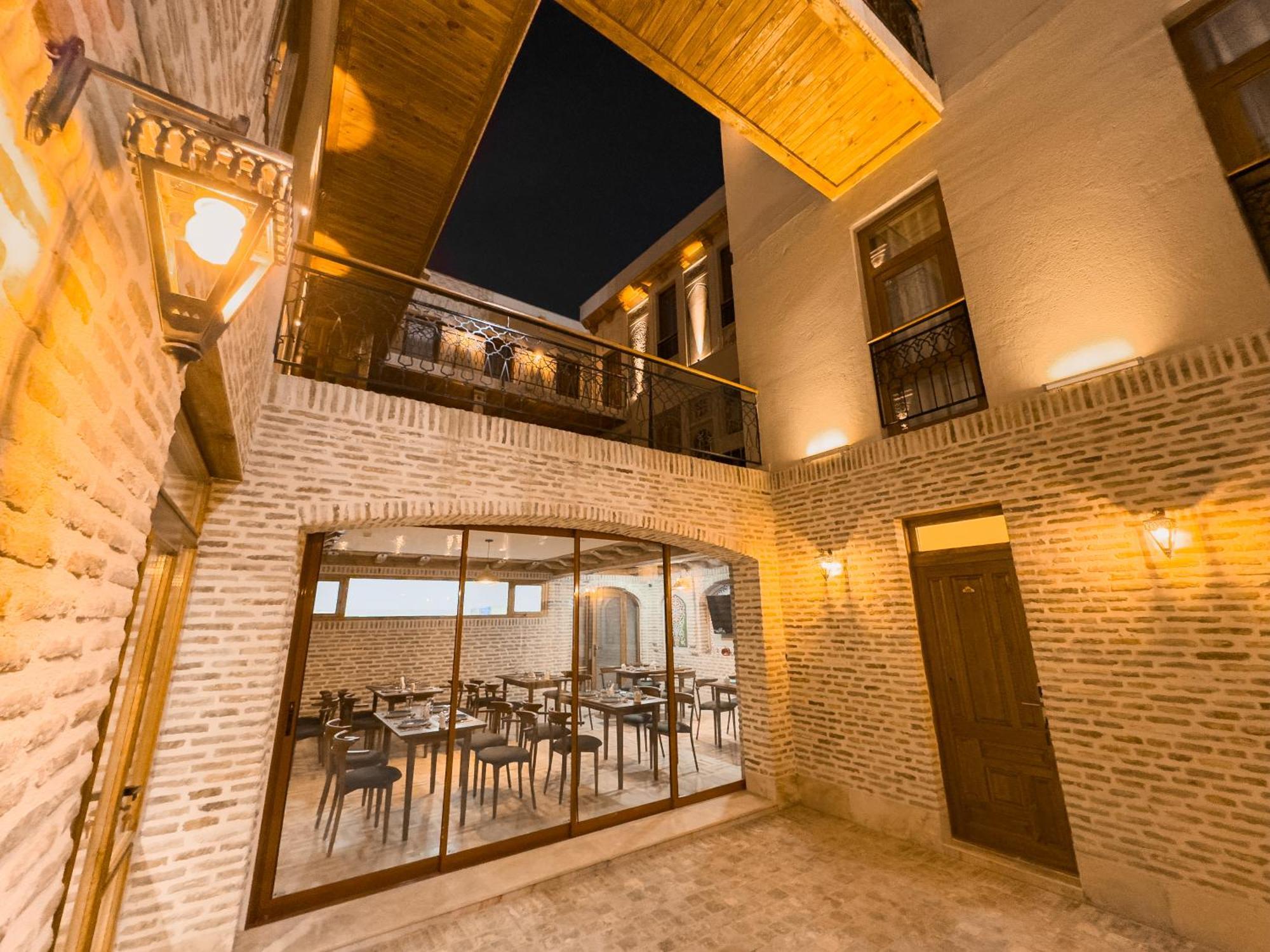 Duston Boutique XIX Century Rooms Buchara Exterior foto