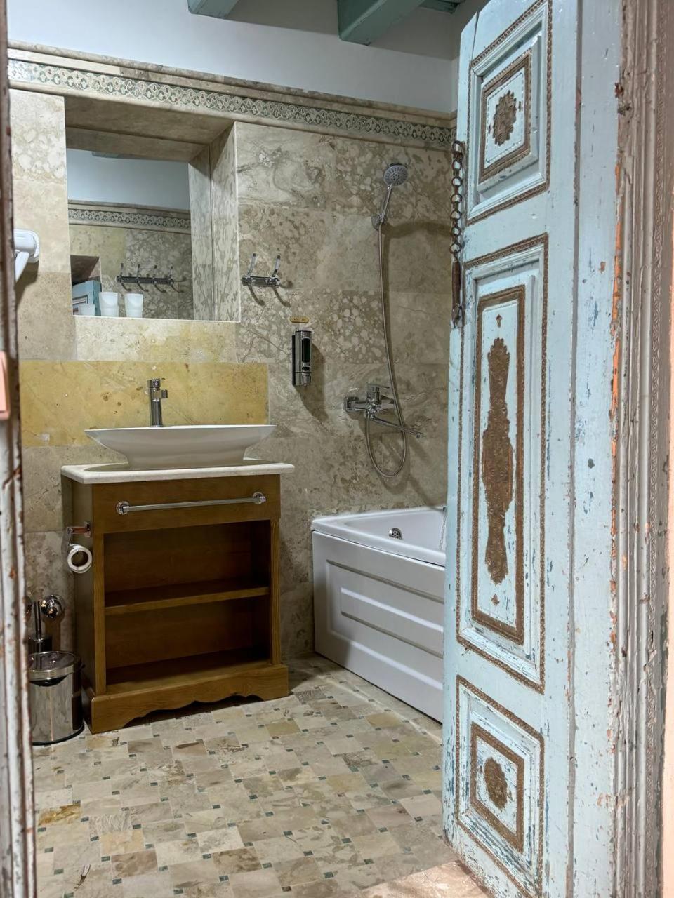 Duston Boutique XIX Century Rooms Buchara Exterior foto